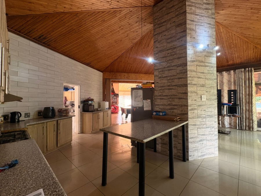 3 Bedroom Property for Sale in Flimieda North West